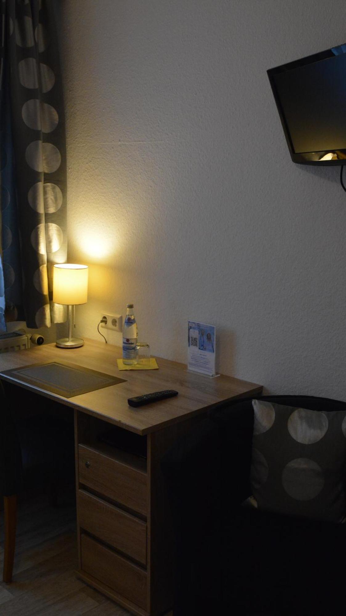 Hotel-Gasthof Zur Rose Weißenhorn Habitación foto